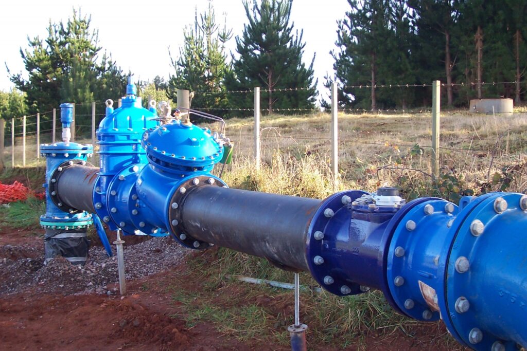 Thames Water has completed the final part of a £21.1 million water mains pipe restoration in North London.
