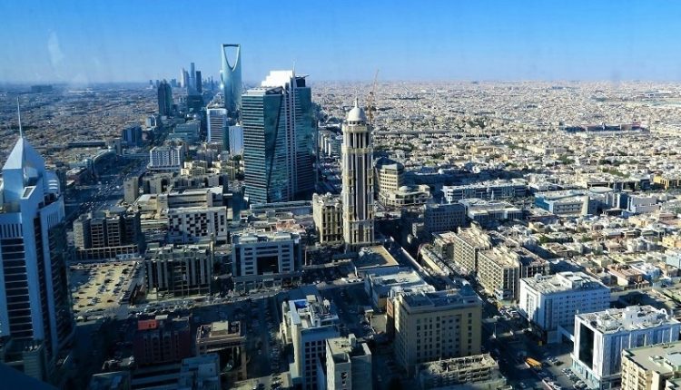 Saudi Arabia establishes a minimum threshold for public-private partnership projects.