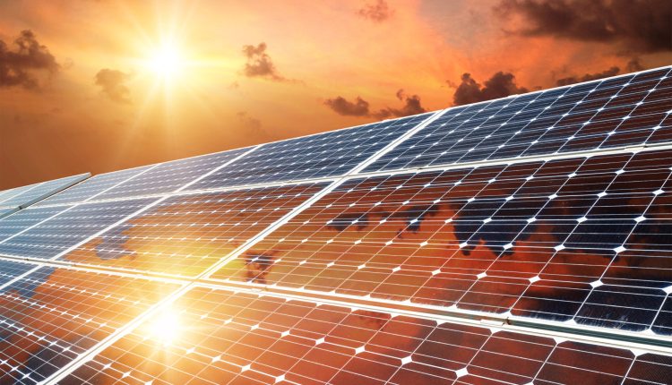 Global solar manufacturing sector now at 50% utilization rate, says IEA