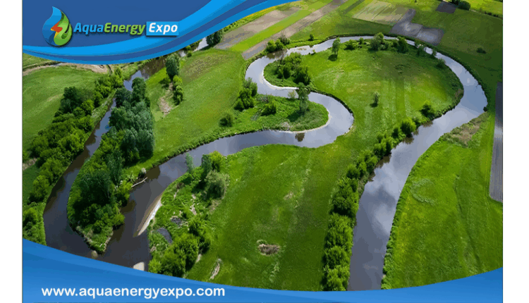 What is a Meander in a River? Understanding Its Formation and Characteristics